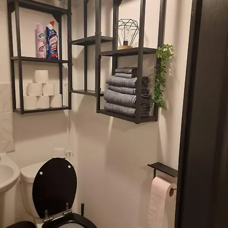 Maison D'une Chambre Avec Wifi A Hébergement de vacances Moulineaux